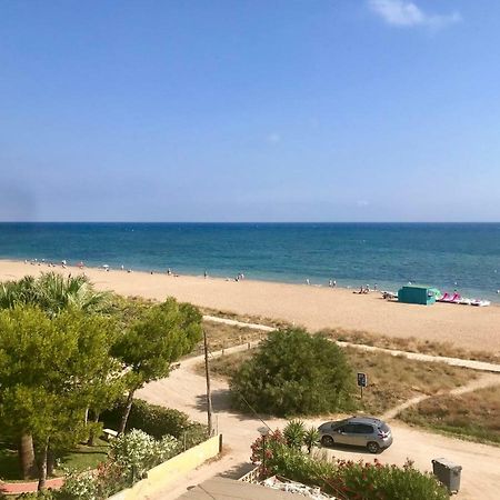 Primera linea del mar Denia Exterior foto